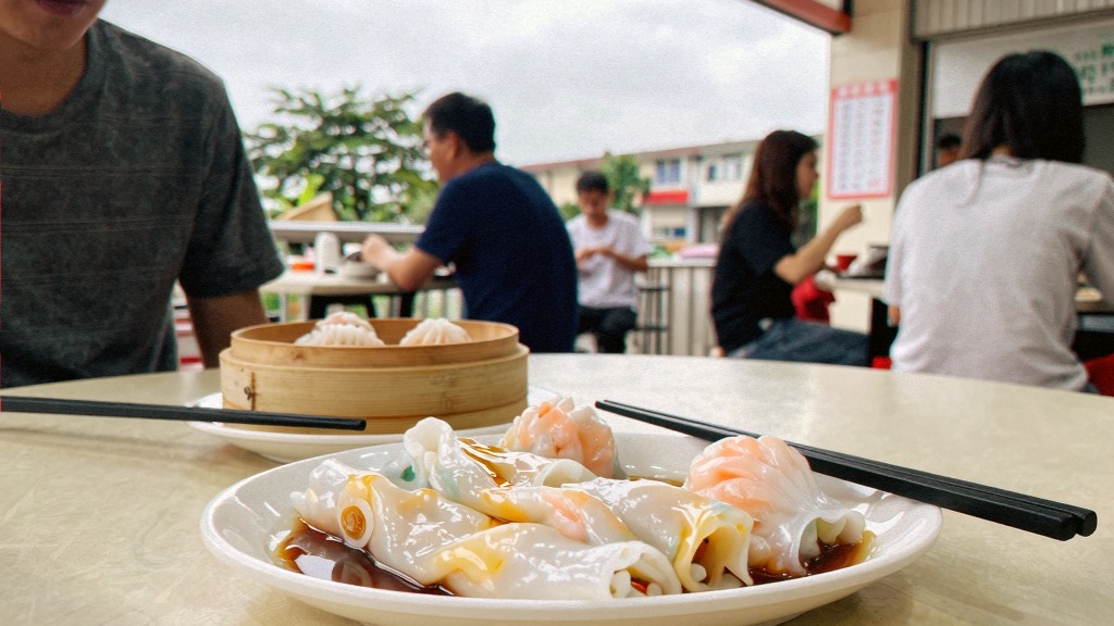 江门当地美食:江门肠粉